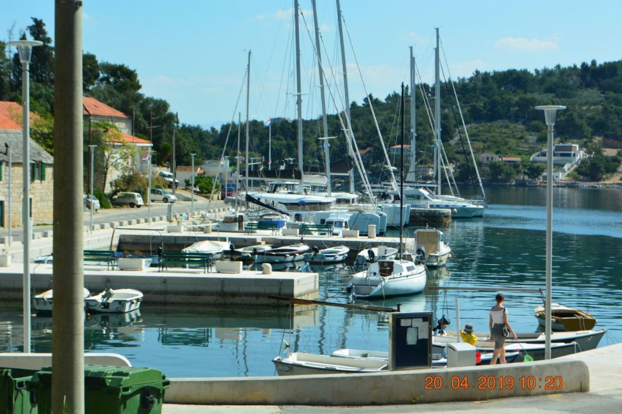 Sealodge - Luxe Villa, Private Pool, Mooring, Parking, Sea & Mountain View, At 150 M From Idyllic Private Beach Rogač Exterior foto
