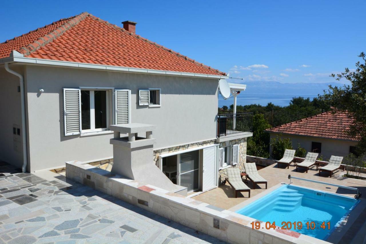 Sealodge - Luxe Villa, Private Pool, Mooring, Parking, Sea & Mountain View, At 150 M From Idyllic Private Beach Rogač Exterior foto